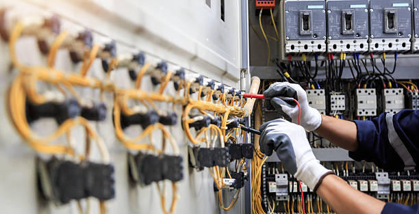 Professional Electrician technician working in St. Stephens, NC